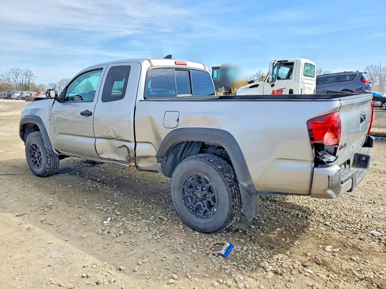 2019 Toyota Tacoma SR