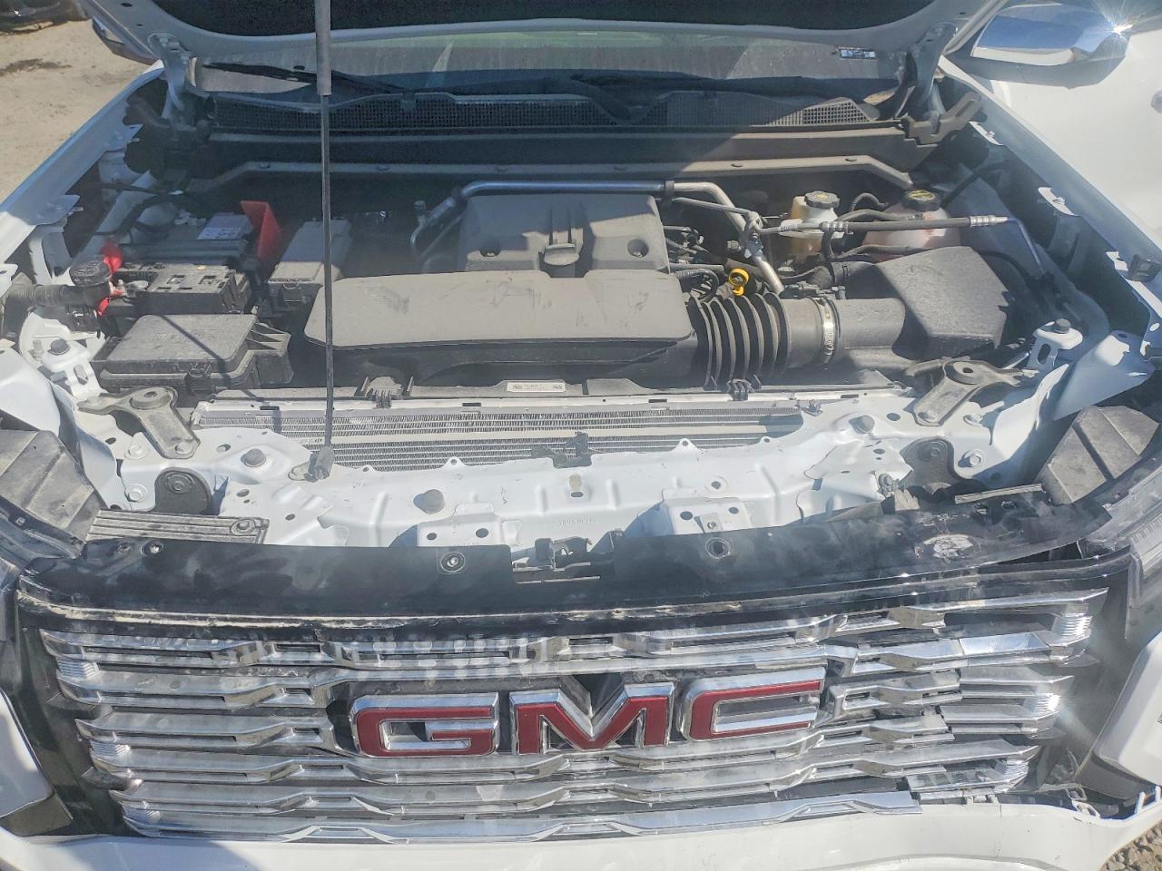 2025 GMC Canyon Denali