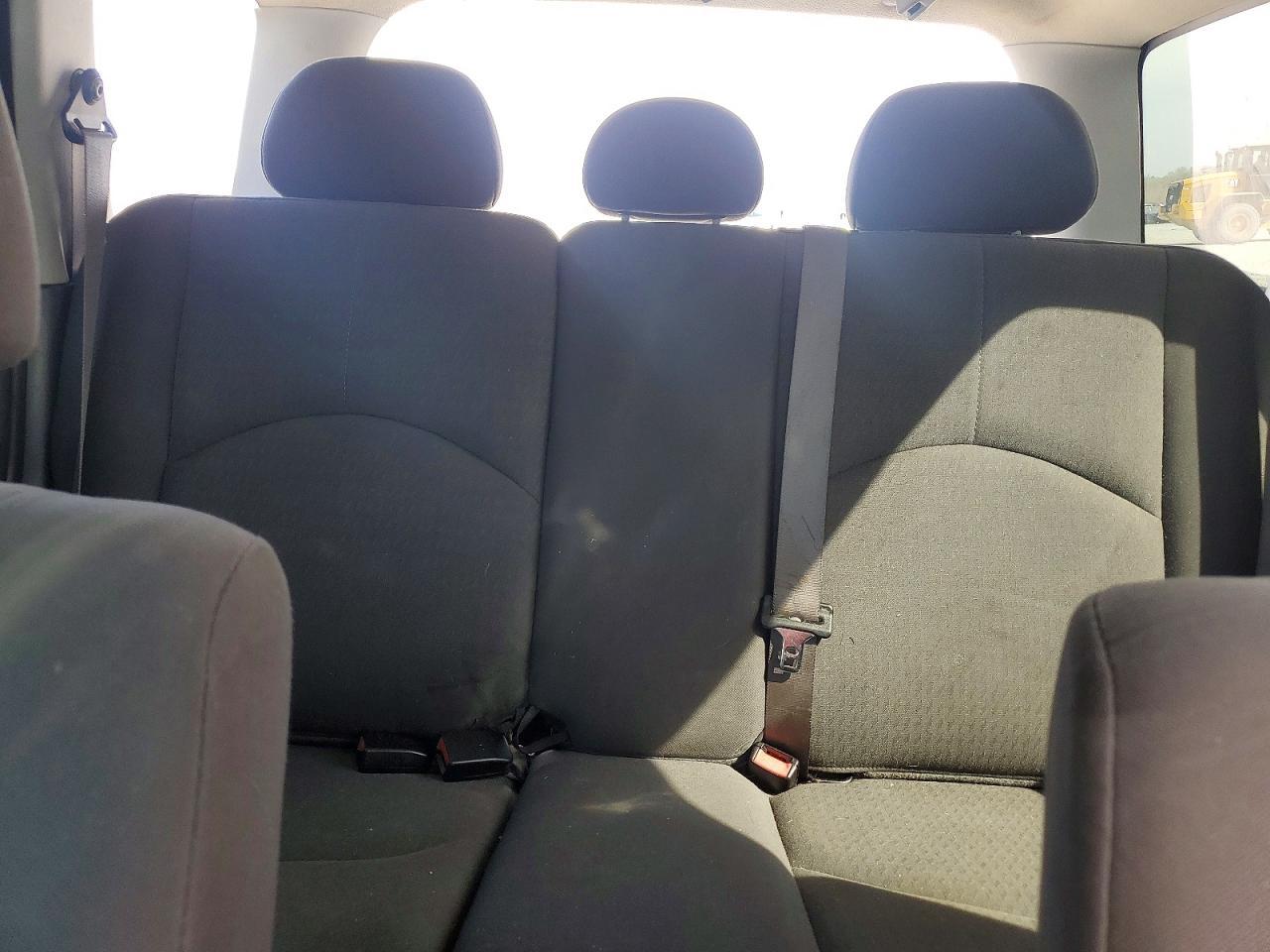 2005 Mazda Tribute i