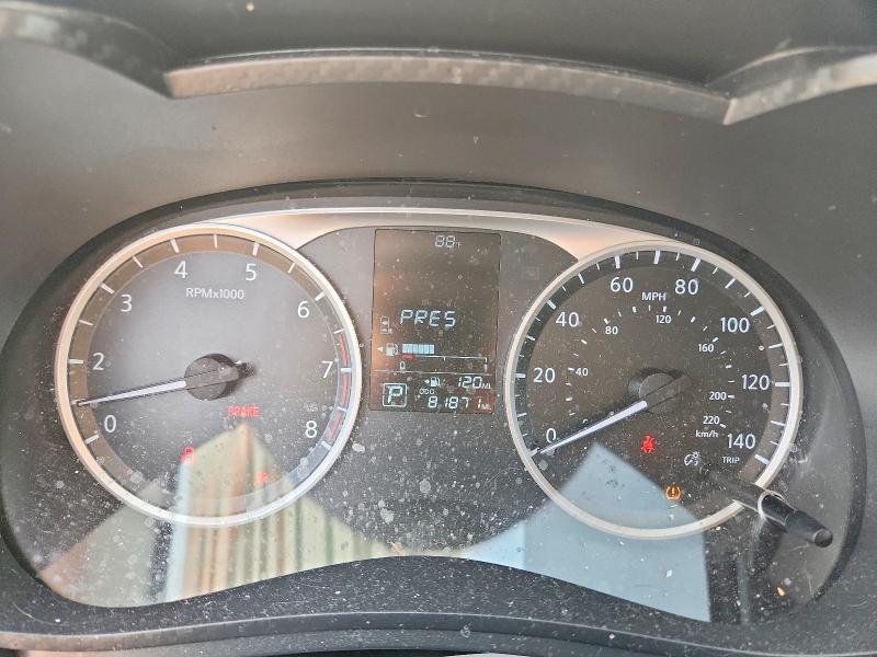 2022 Nissan Versa s