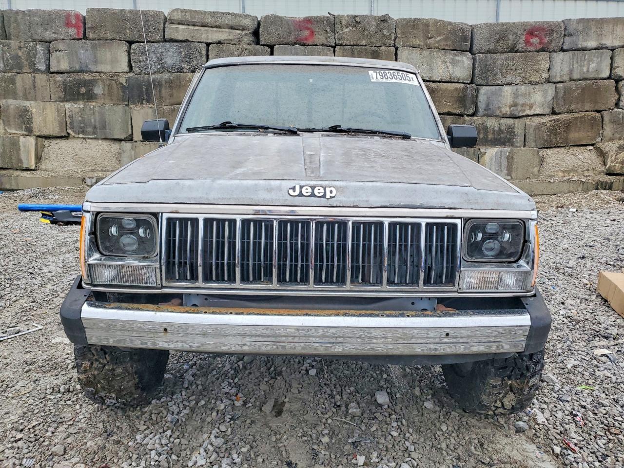 1986 Jeep Comanche Custom