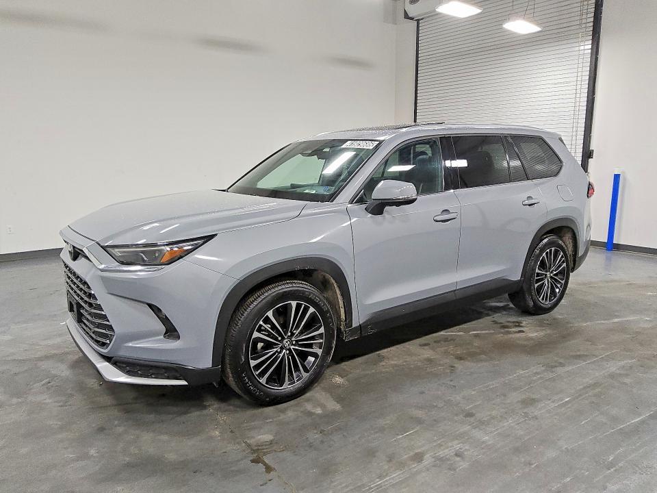 2025 Toyota Grand Highlander Hybrid max Platinum