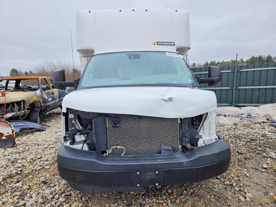 2021 Chev Rolet Express Delivery Truck