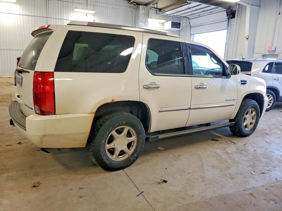 2011 Cadillac Escalade Platinum