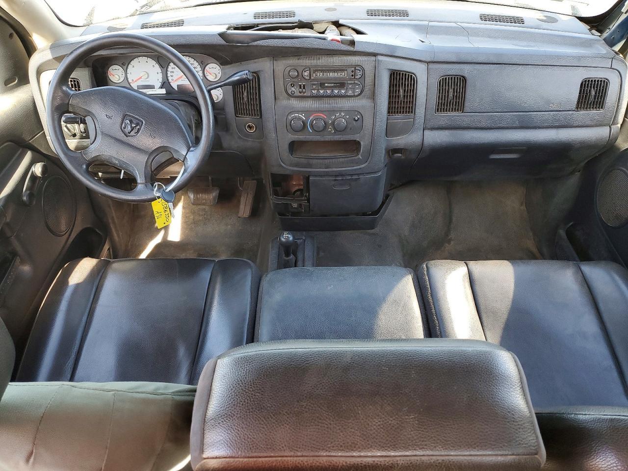 2003 Dodge RAM 1500 ST