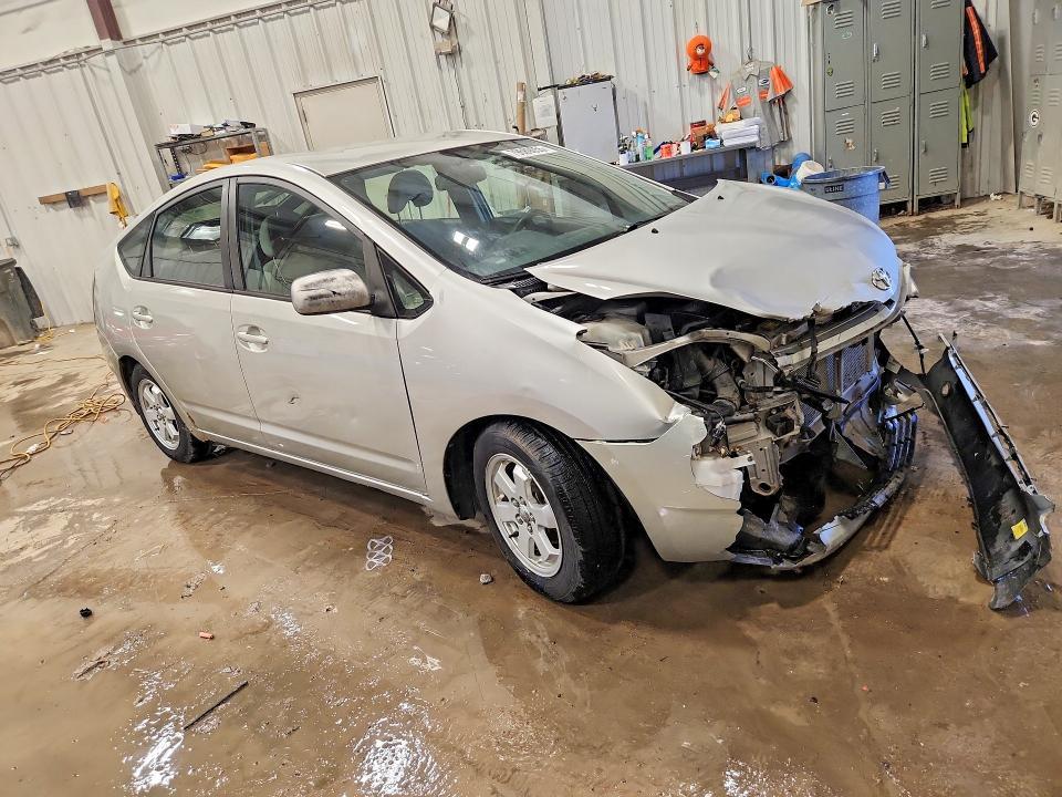 2004 Toyota Prius Base