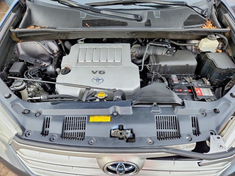 2013 Toyota Highlander Base