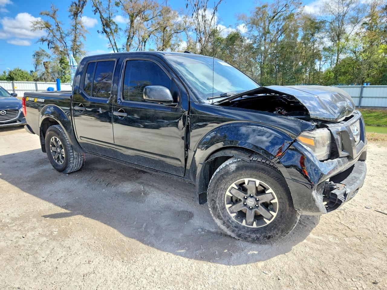 2018 Nissan Frontier Desert Runner