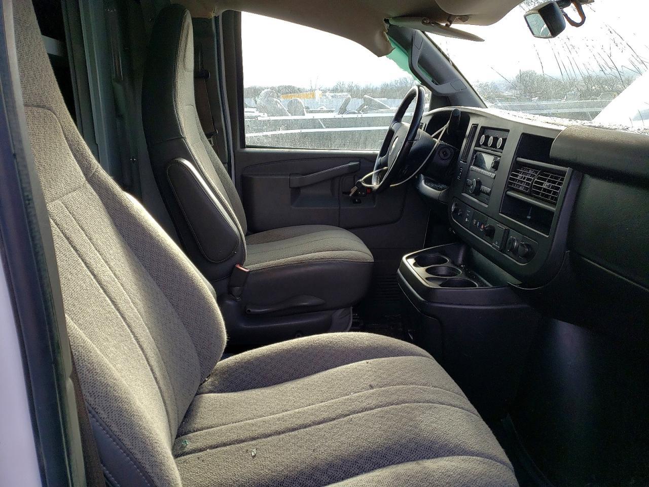 2021 Chev Rolet Express Utility / Service Truck