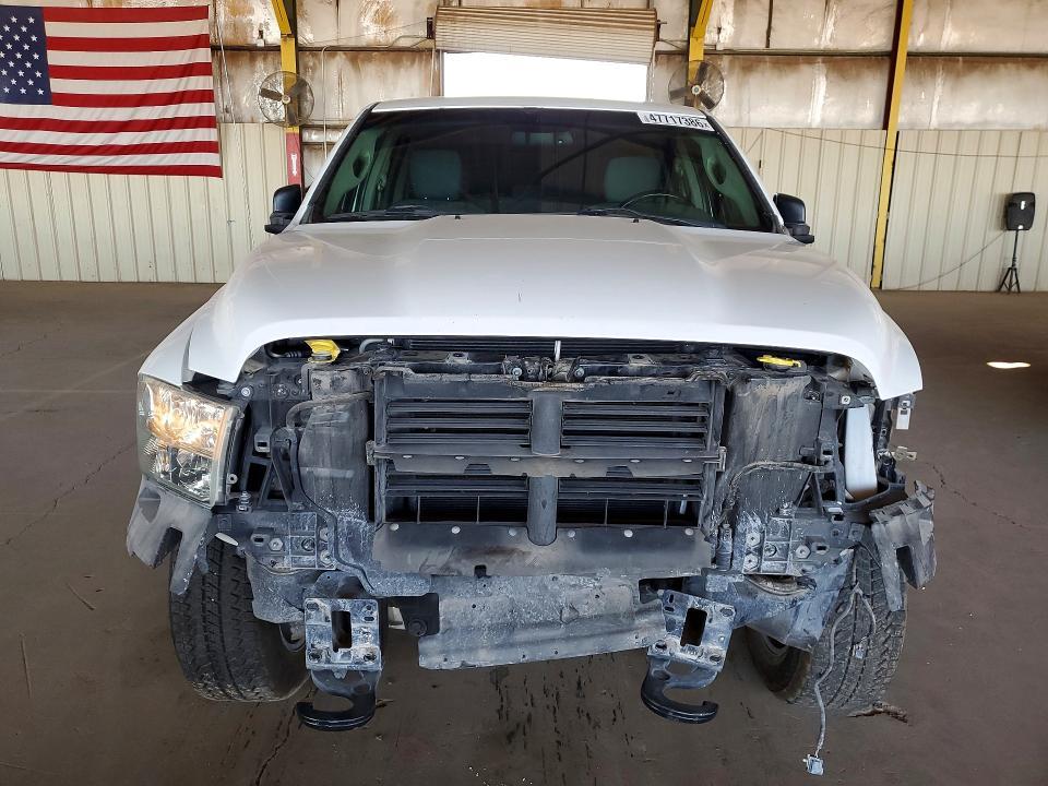 2014 Dodge Ram 1500 slt