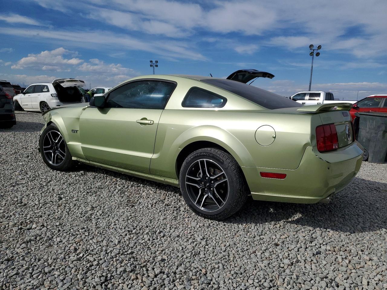 2005 Ford Mustang gt