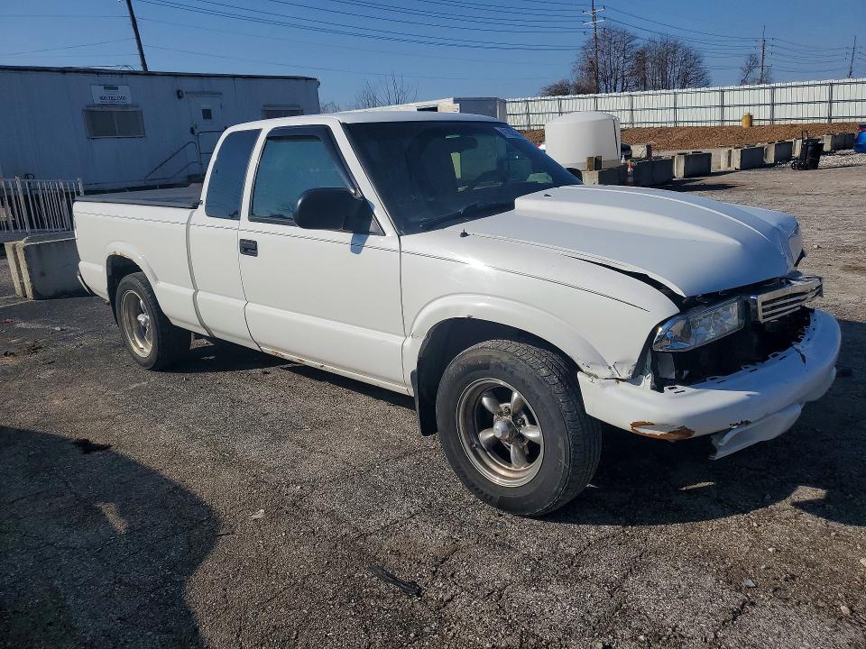2001 Chevrolet S Truck S10