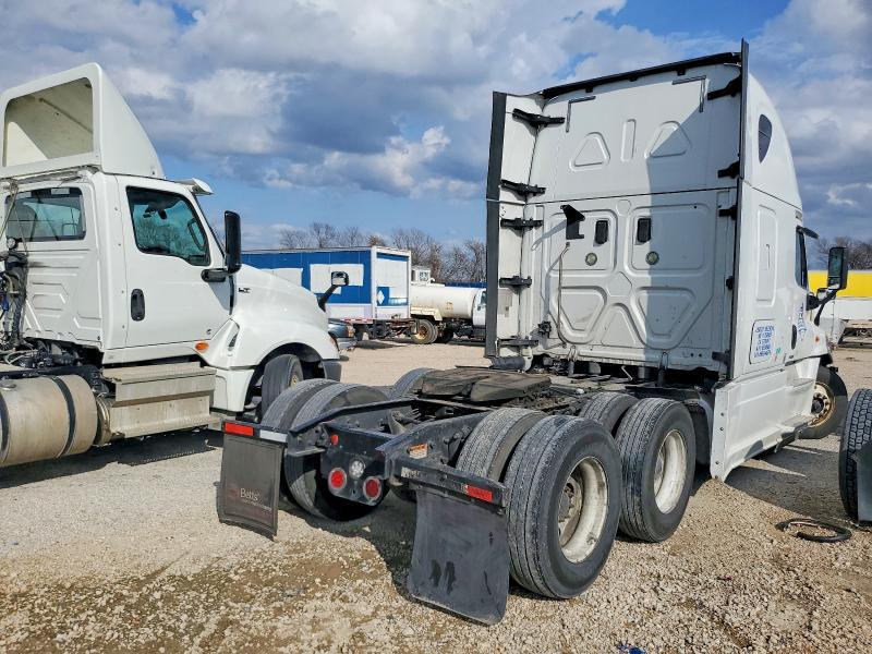 2017 Freigliner 2017 Freightliner Cascadia 1-Semi Truck