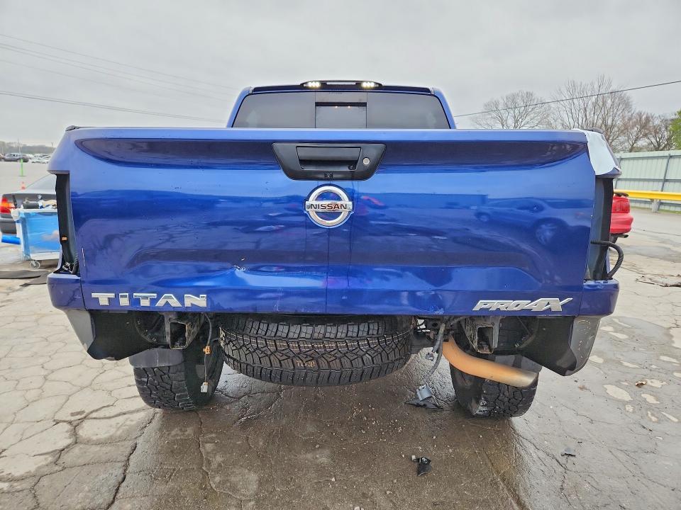 2017 Nissan Titan PRO-4X