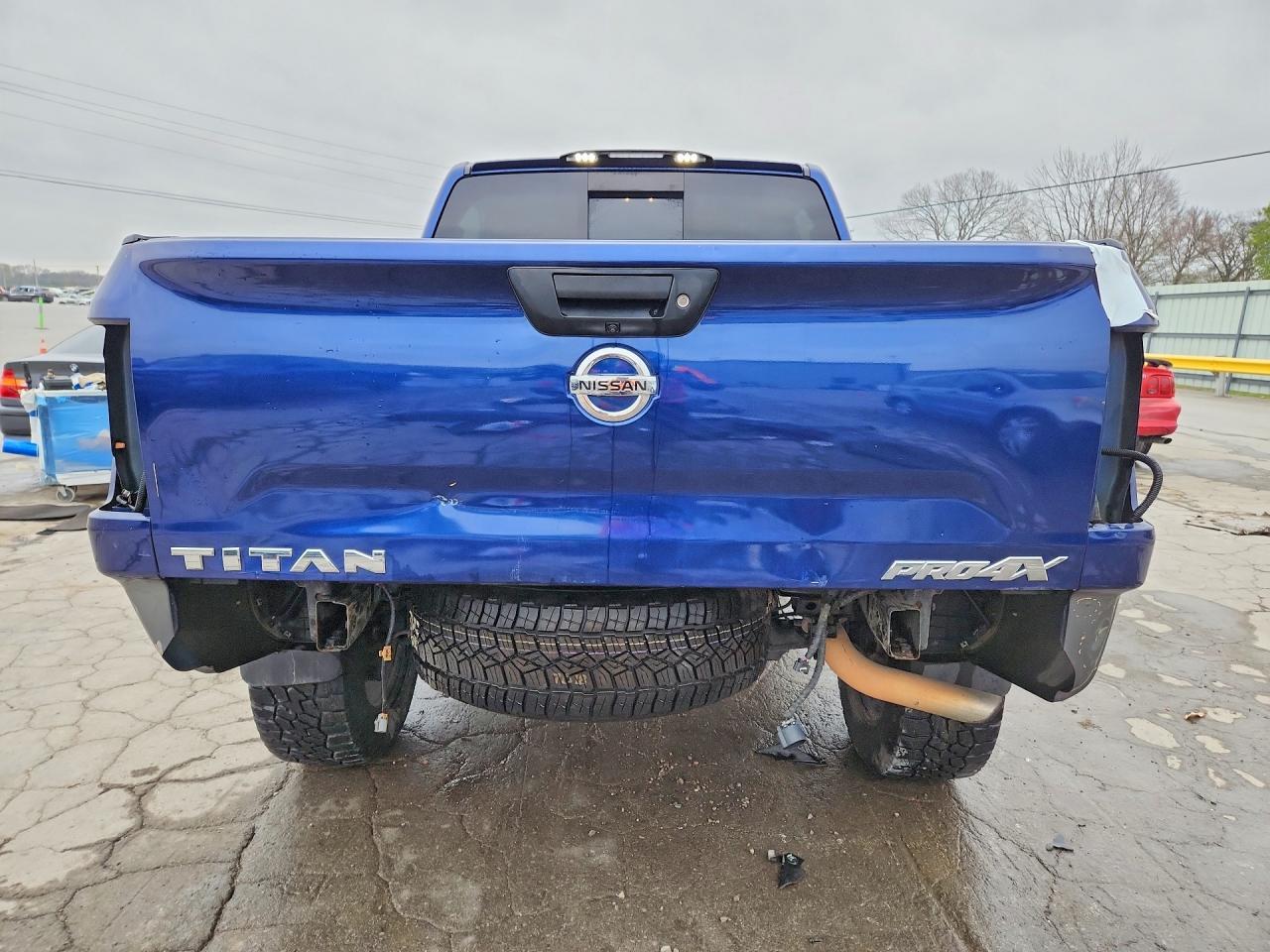 2017 Nissan Titan PRO-4X