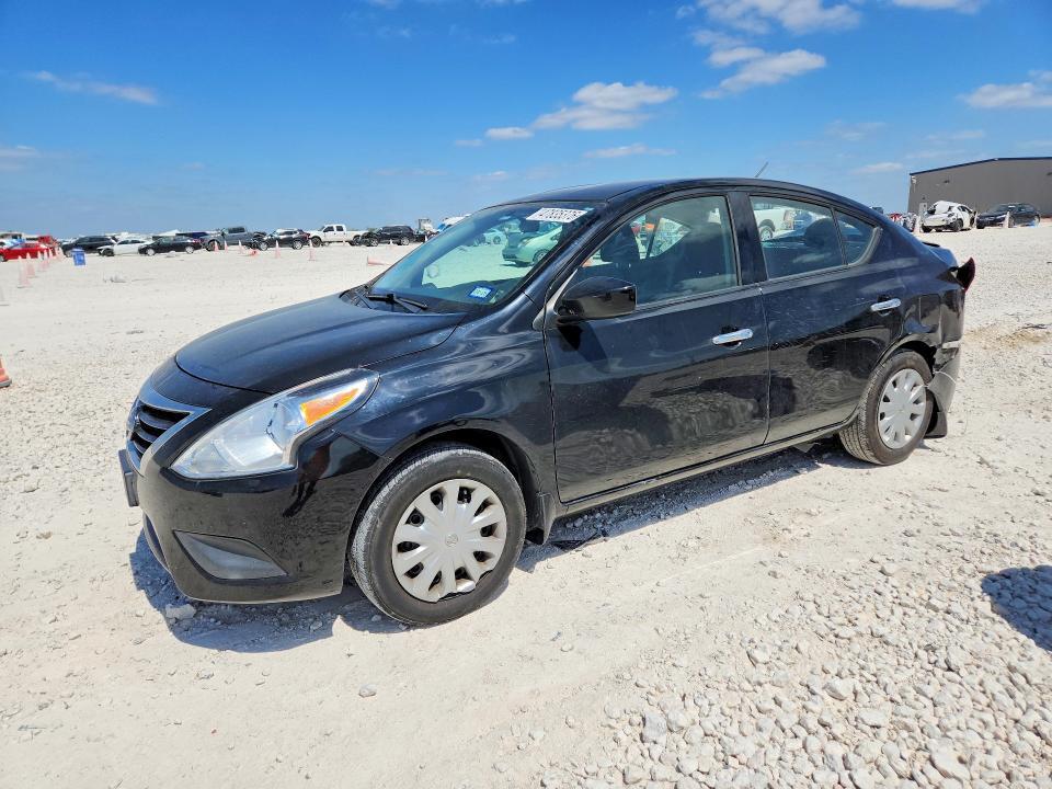 2017 Nissan Versa 1.6 sv