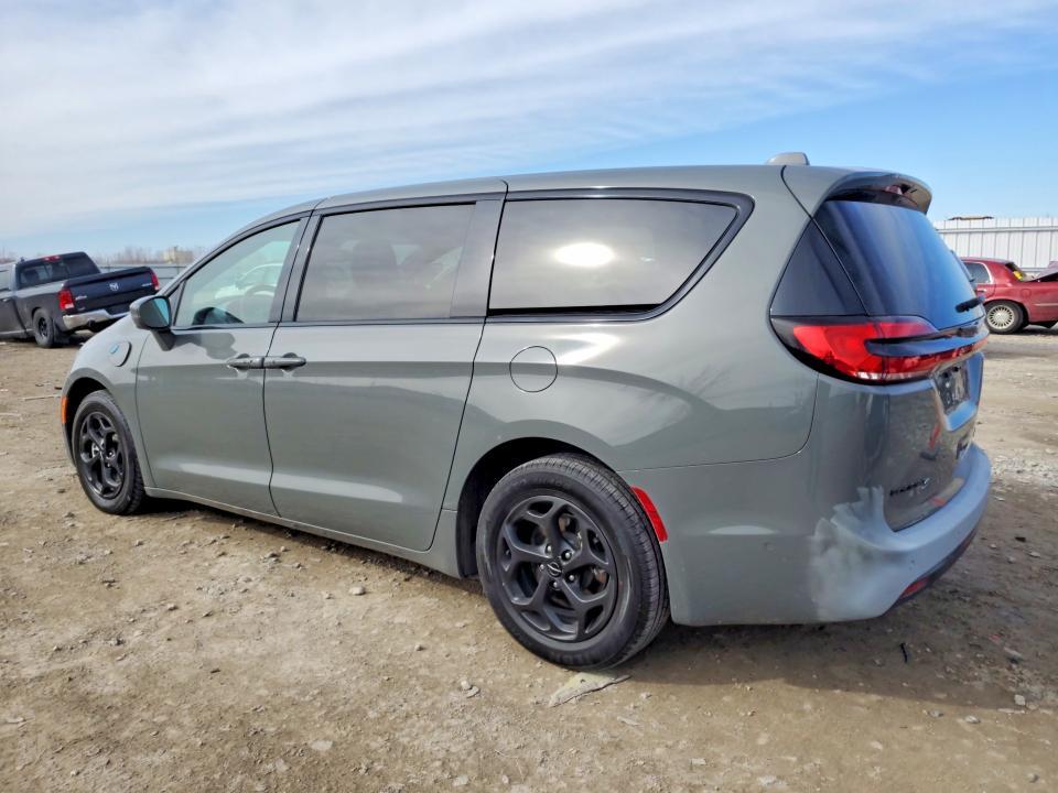 2022 Chrysler Pacifica Hybrid Touring l