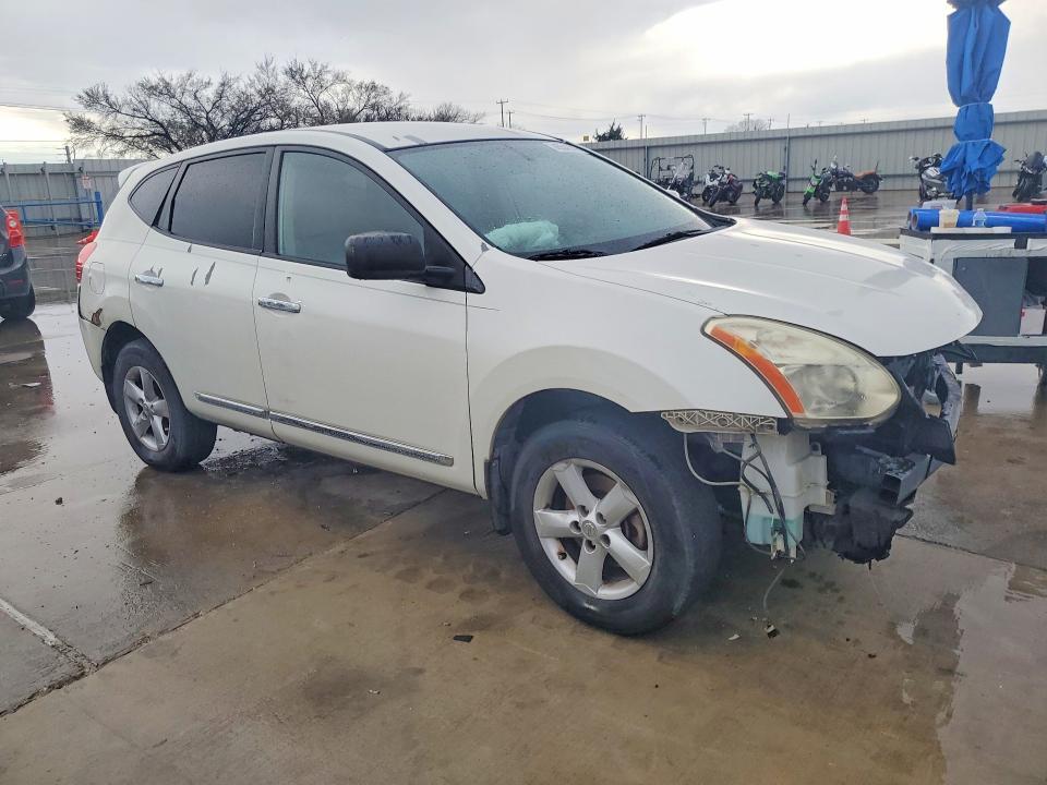 2012 Nissan Rogue s