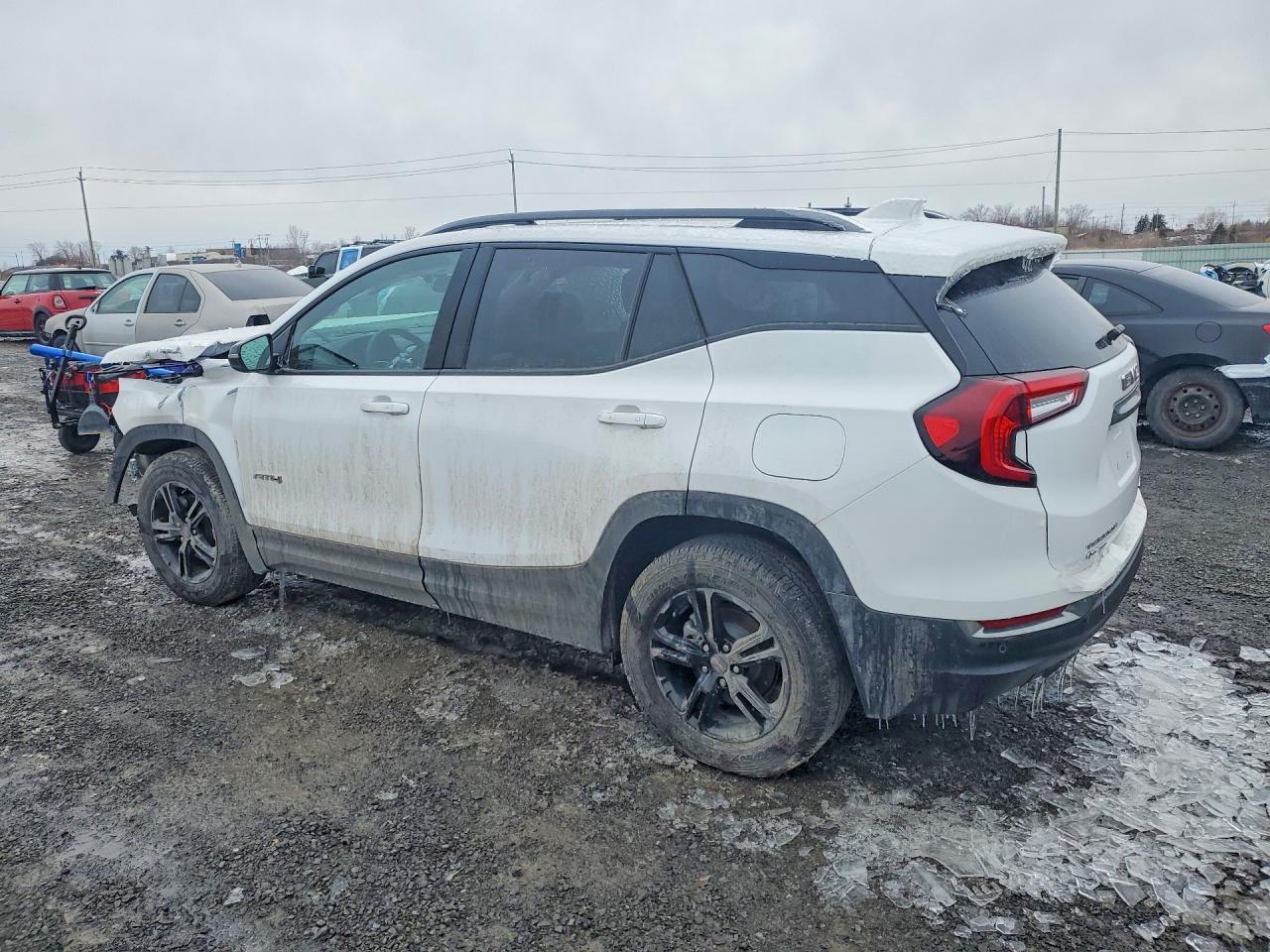 2024 GMC Terrain AT4