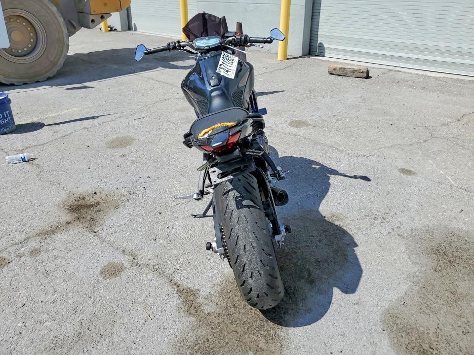 2015 Yamaha Fz07 c