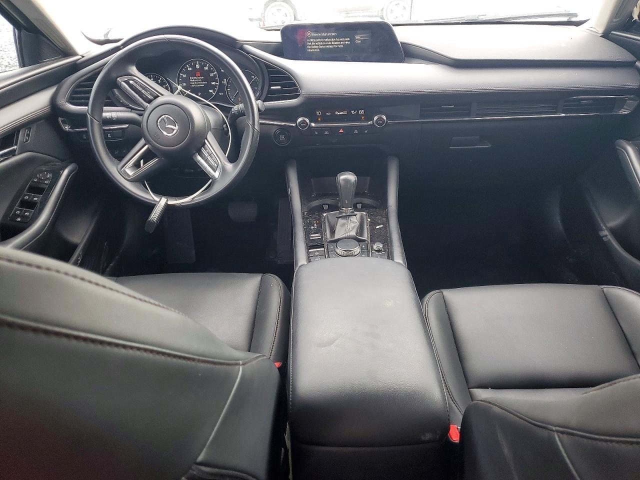 2023 Mazda 3 Preferred