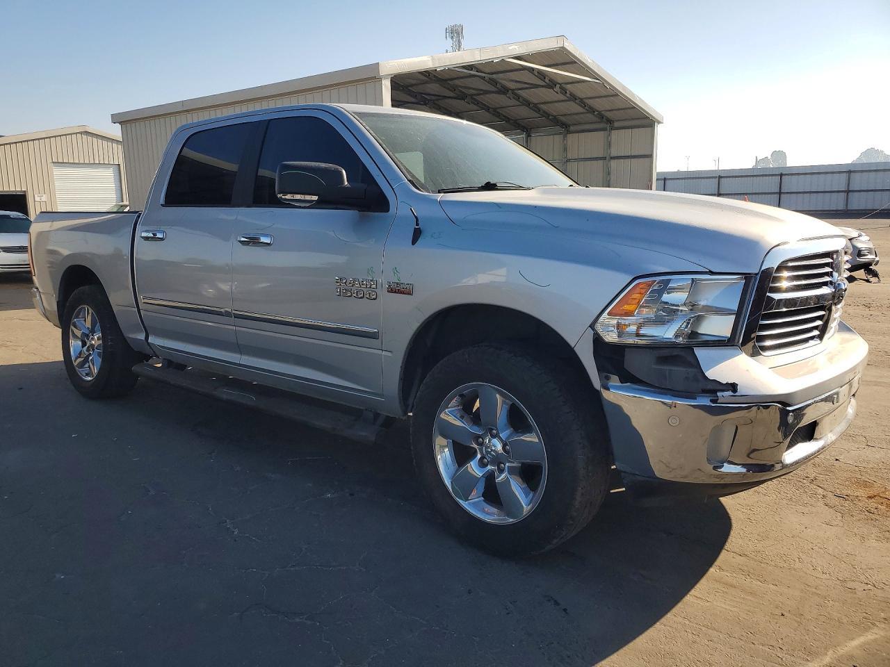 2017 Dodge RAM 1500 SLT