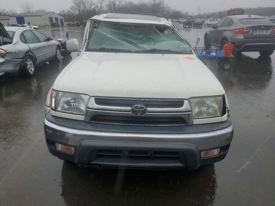 2002 Toyota 4runner SR5