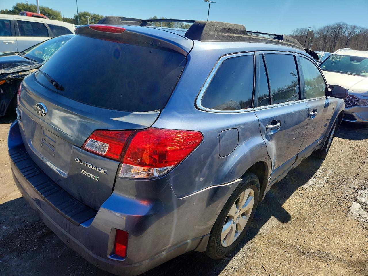 2013 Subaru Outback 2.5i Premium