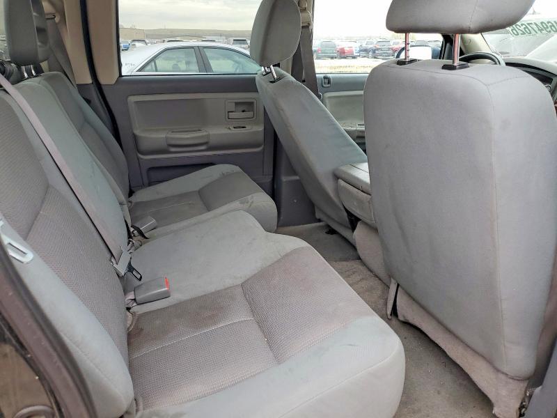 2005 Dodge Dakota Quad SLT