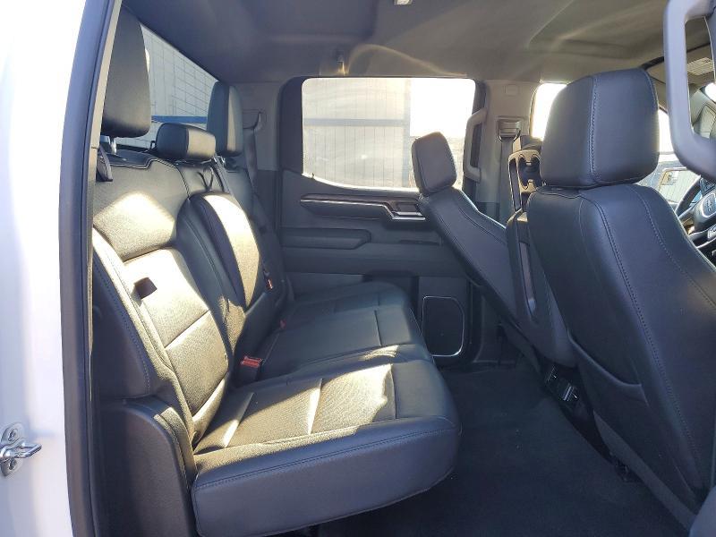 2025 GMC Sierra C1500 SLT