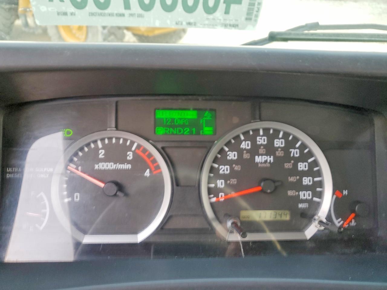 2011 Isuzu NPR