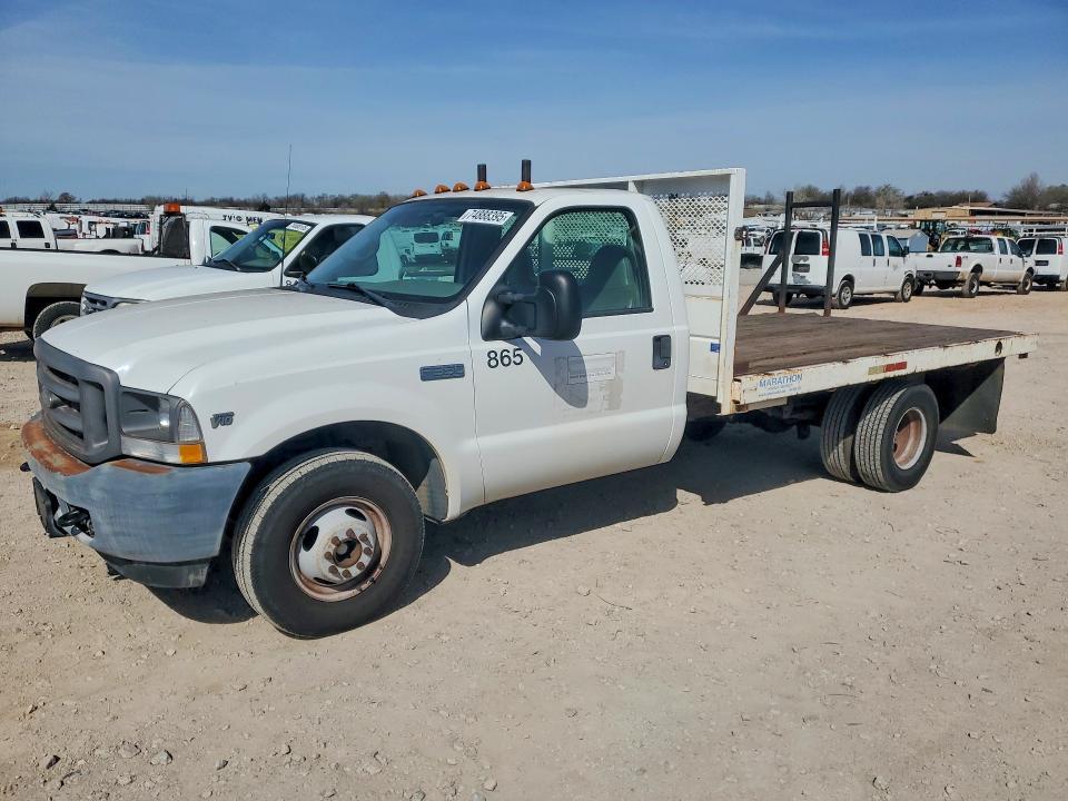 2002 Ford F350 Super Duty Flatbed Truck