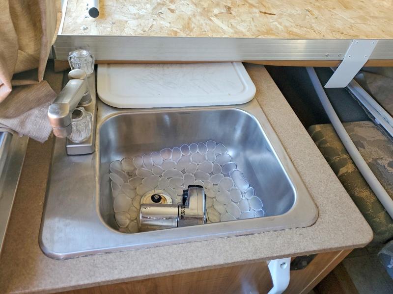 2007 Fleetwod Recreational Vehicle (RV)