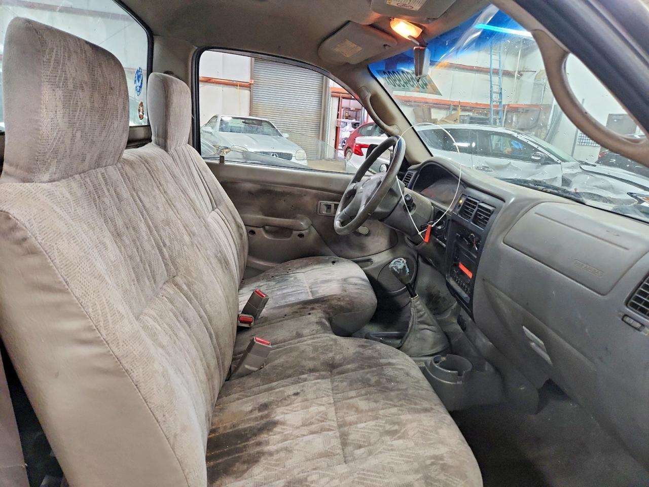 2002 Toyota Tacoma Base