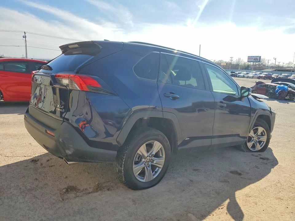 2024 Toyota Rav4 Hybrid xle