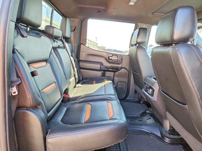 2021 GMC Sierra K1500 AT4