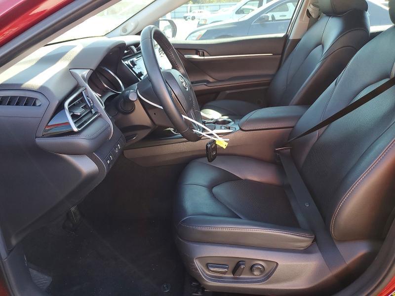 2020 Toyota Camry xle