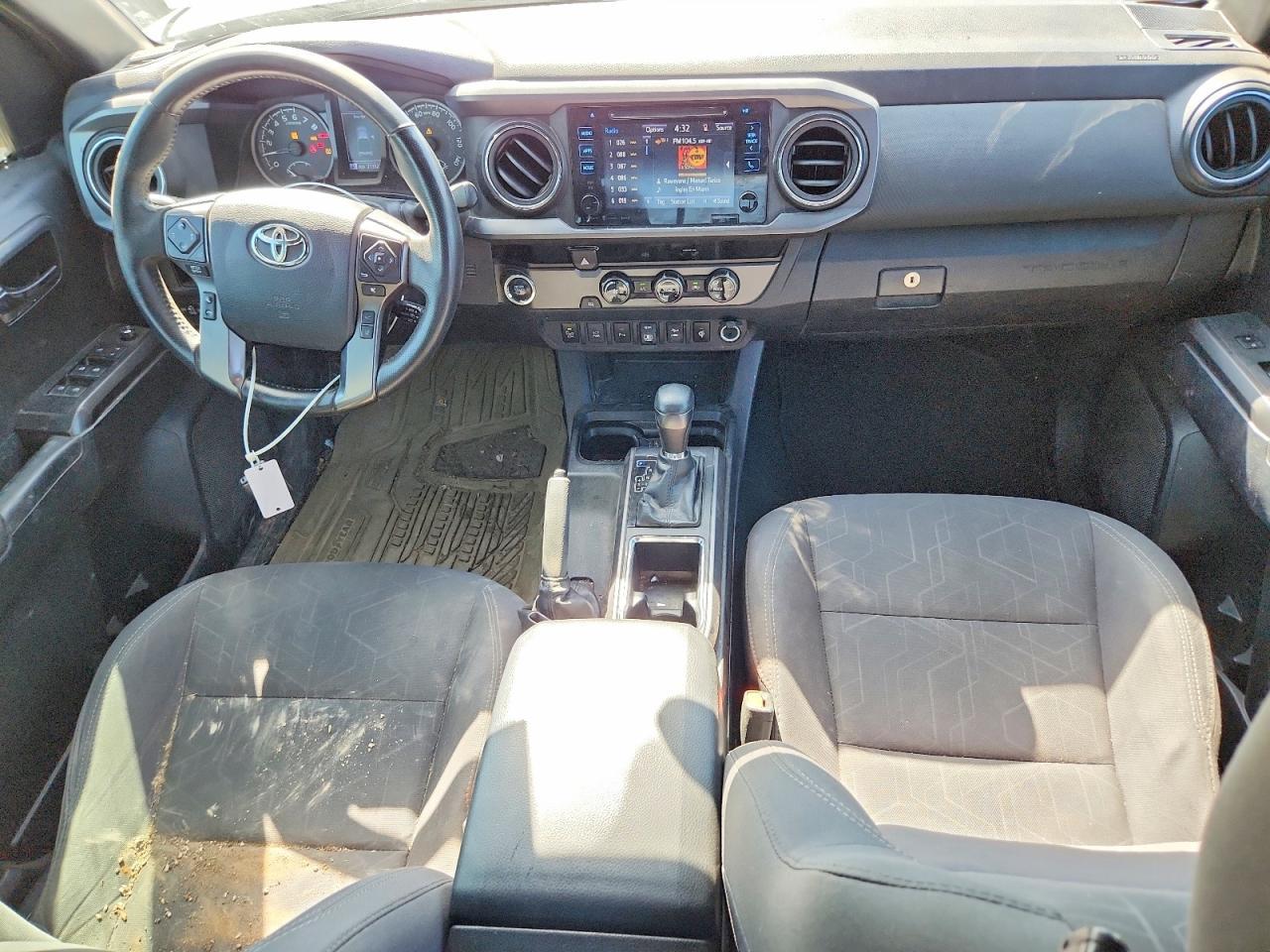 2018 Toyota Tacoma TRD Sport