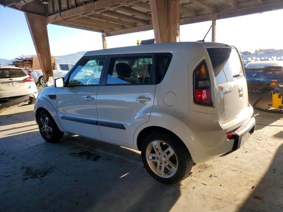 2011 KIA Soul +