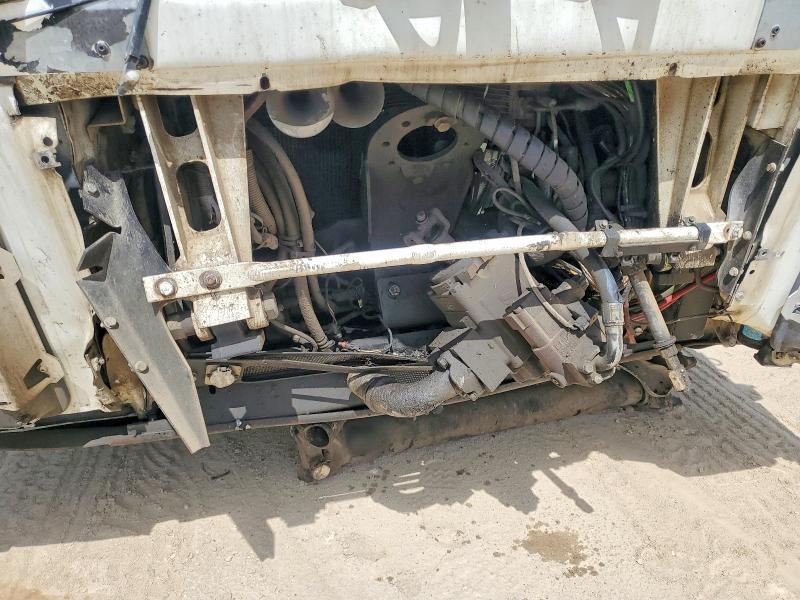 2018 Mack Refuse Truck