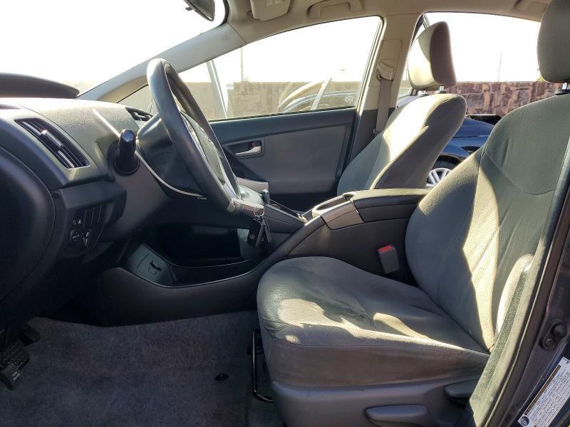 2014 Toyota Prius two