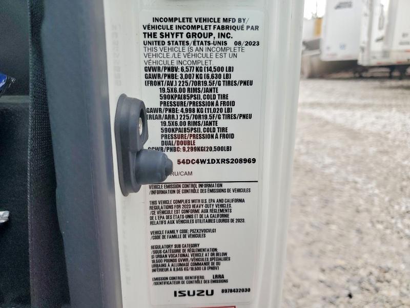 2024 Isuzu NPR HD BOX Truck