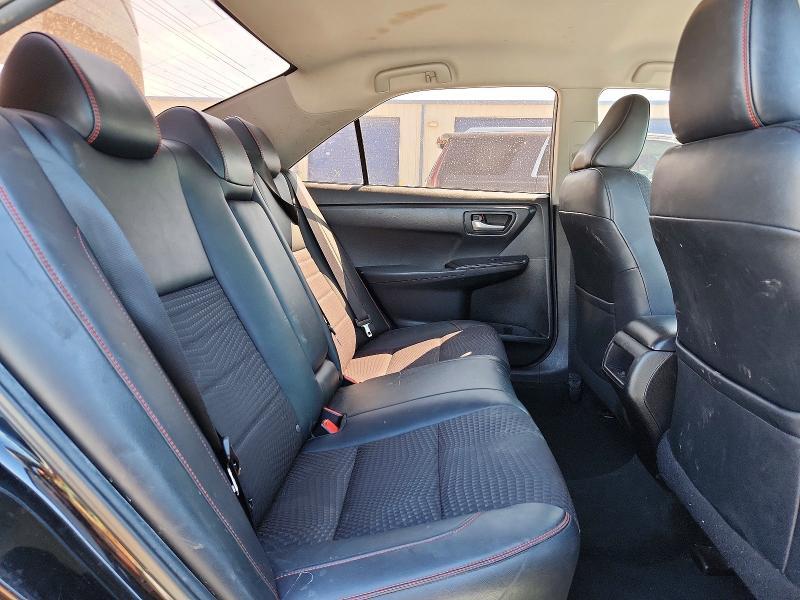 2015 Toyota Camry se