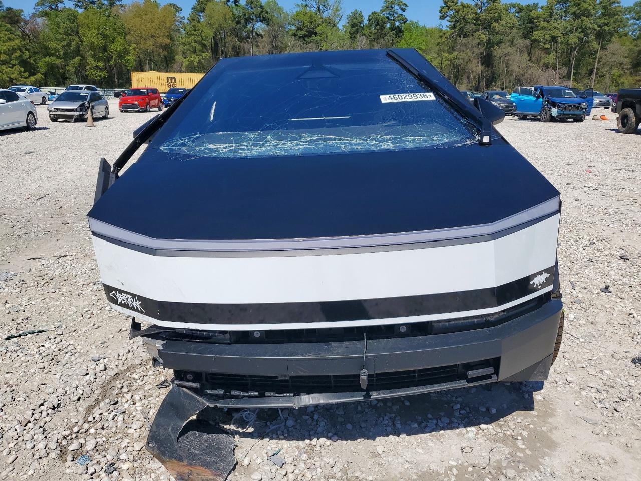 2024 Tesla Cybertruck