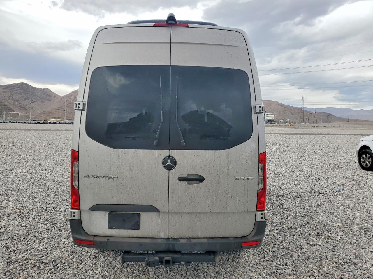 2024 Mercedes-Benz Sprinter 2500