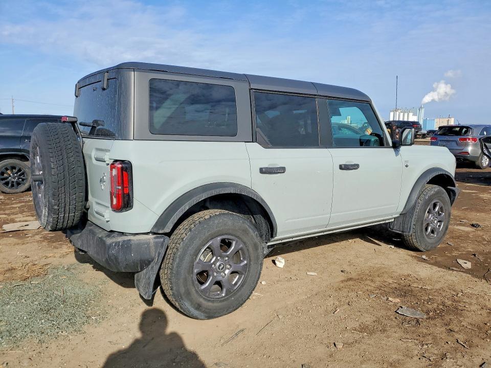 2022 Ford Bronco Base