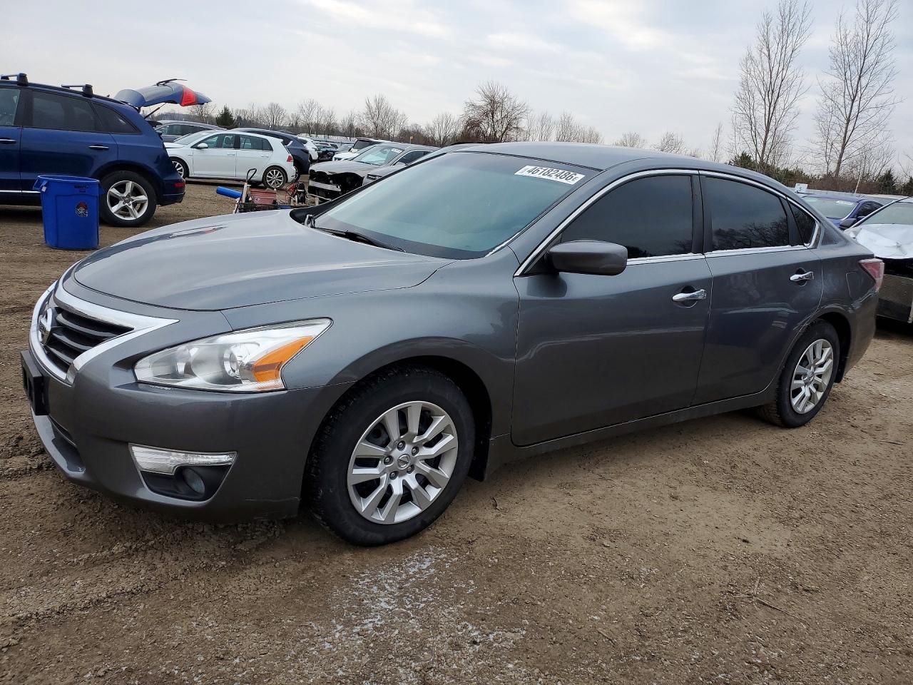 2015 Niss Altima 2.5 s 4DR