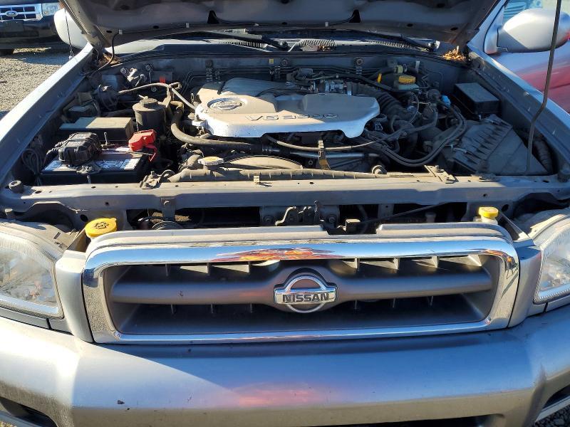 2001 Nissan Pathfinder se