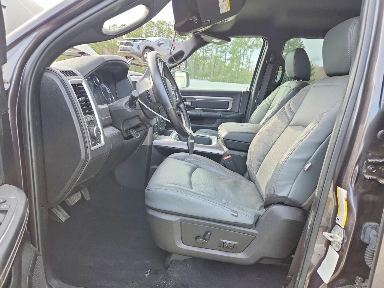 2021 Dodge RAM 1500 Classic SLT