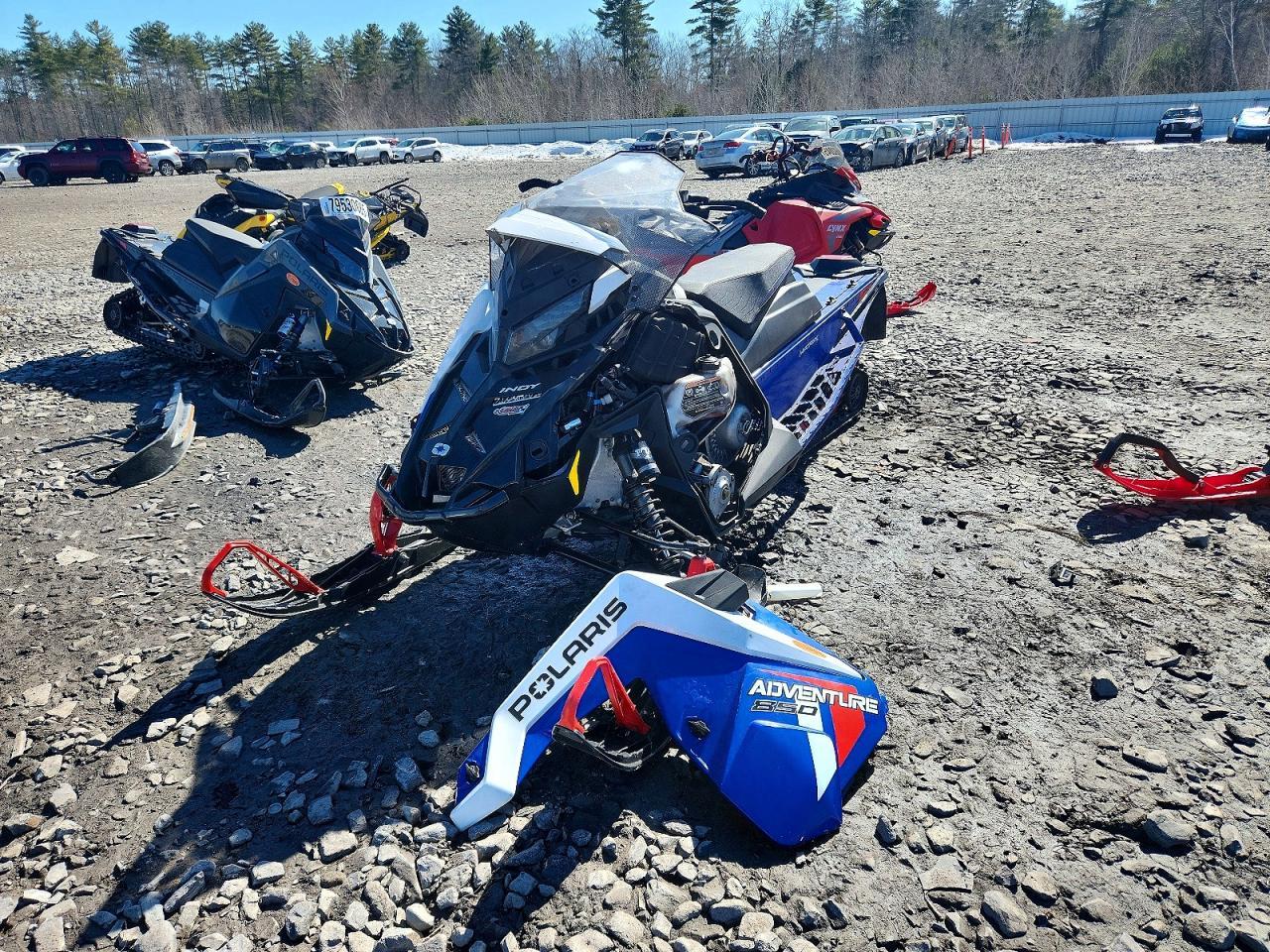 2023 Polari 850 Indy Adventure 137